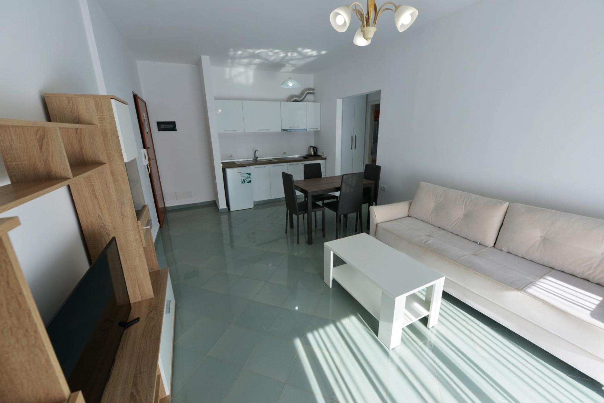 Apt Sarandë Buitenkant foto